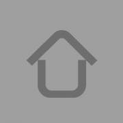 将木材、石材、玻璃和铁艺等材料搭配利用